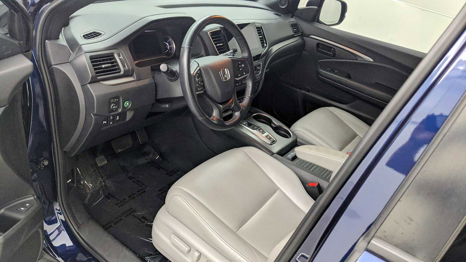 Used 2023 Honda Passport EX-L image 13