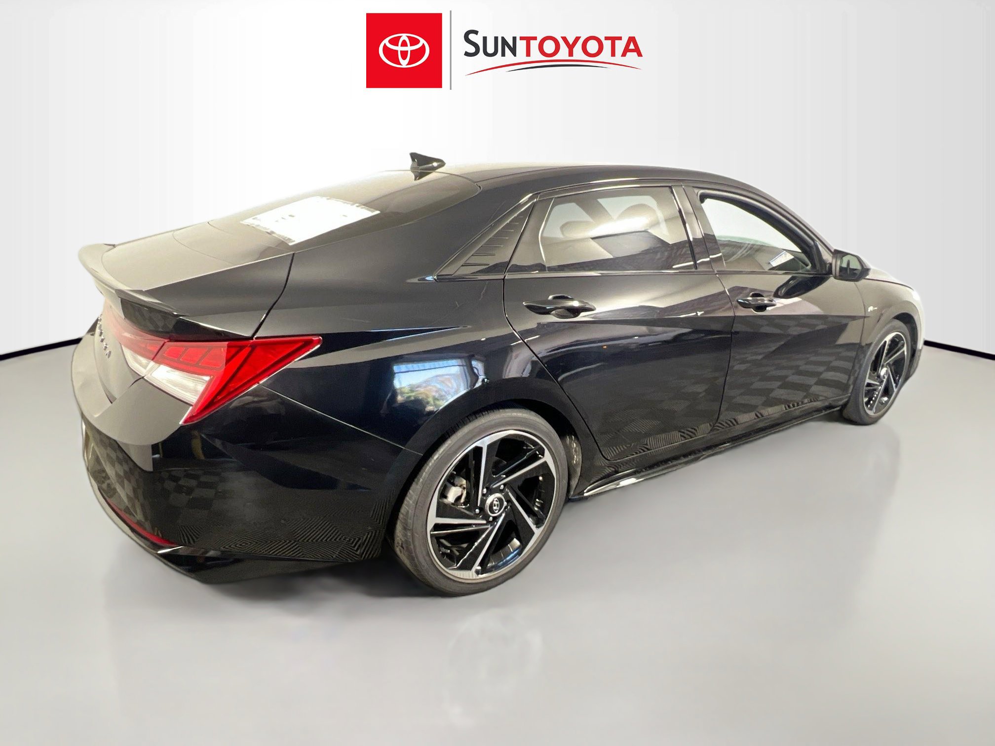 Used 2023 Hyundai Elantra N Line image 4