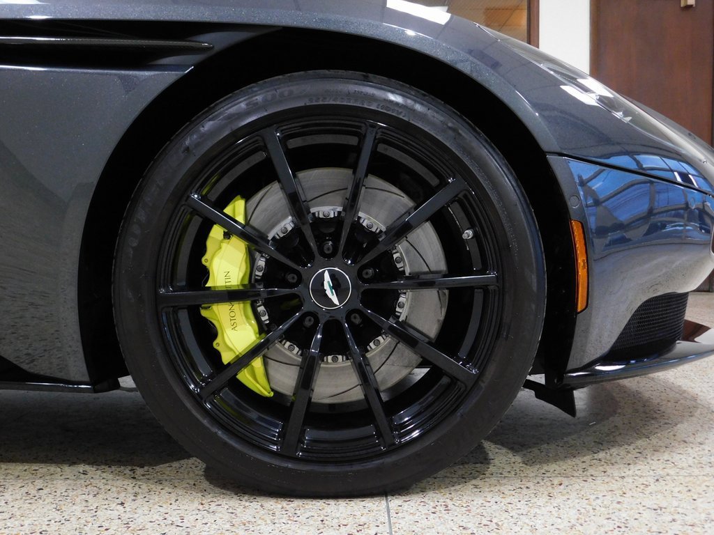 Used 2020 Aston Martin DB11 AMR image 99