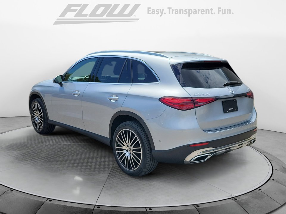 Used 2023 Mercedes-Benz GLC 300 4MATIC image 5