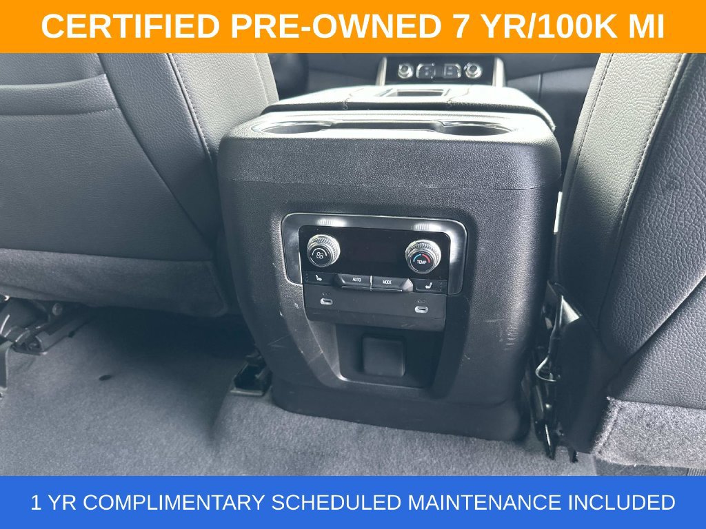 Used 2024 GMC Yukon Denali AWD/4WD image 13