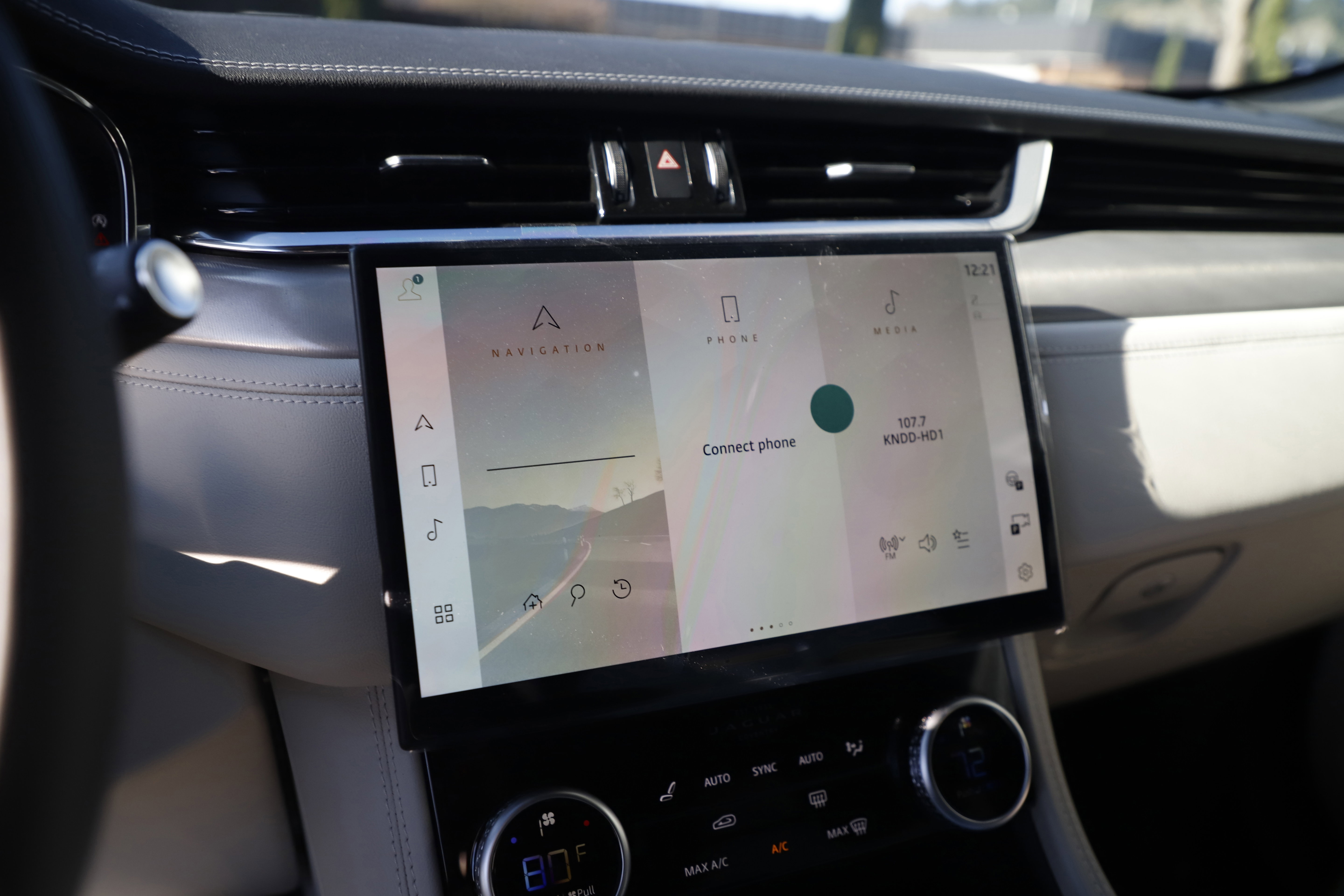 New 2026 Jaguar F-PACE R-Dynamic S image 26