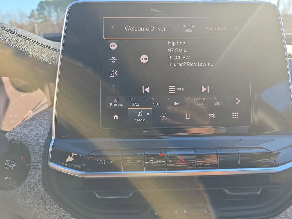 New 2026 Jeep Compass Latitude image 23