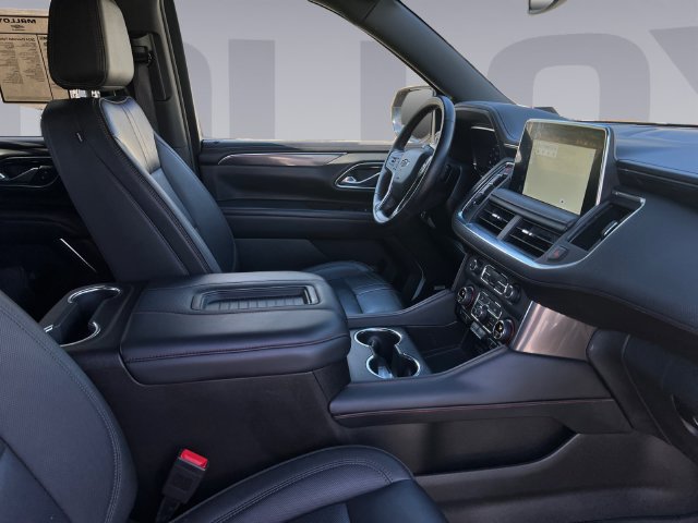 Used 2024 Chevrolet Tahoe RST w/ RST Performance Edition AWD/4WD image 17