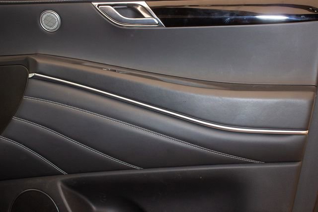 Used 2025 Genesis GV80 2.5T Standard image 11