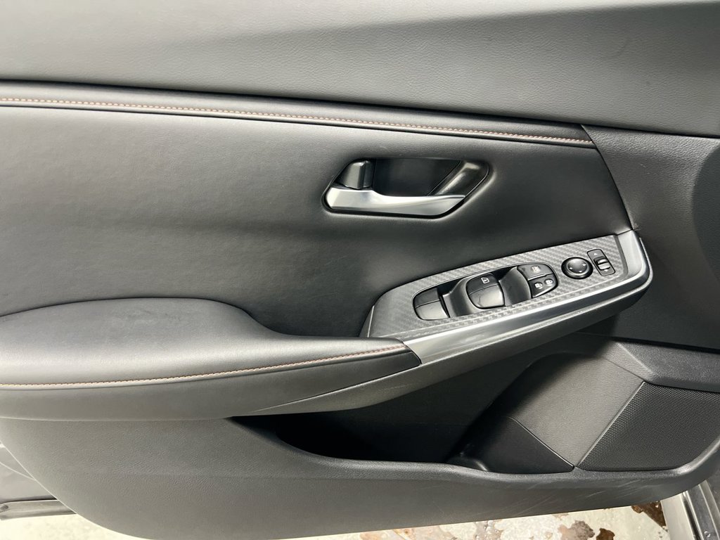 Used 2021 Nissan Sentra SR FWD image 20
