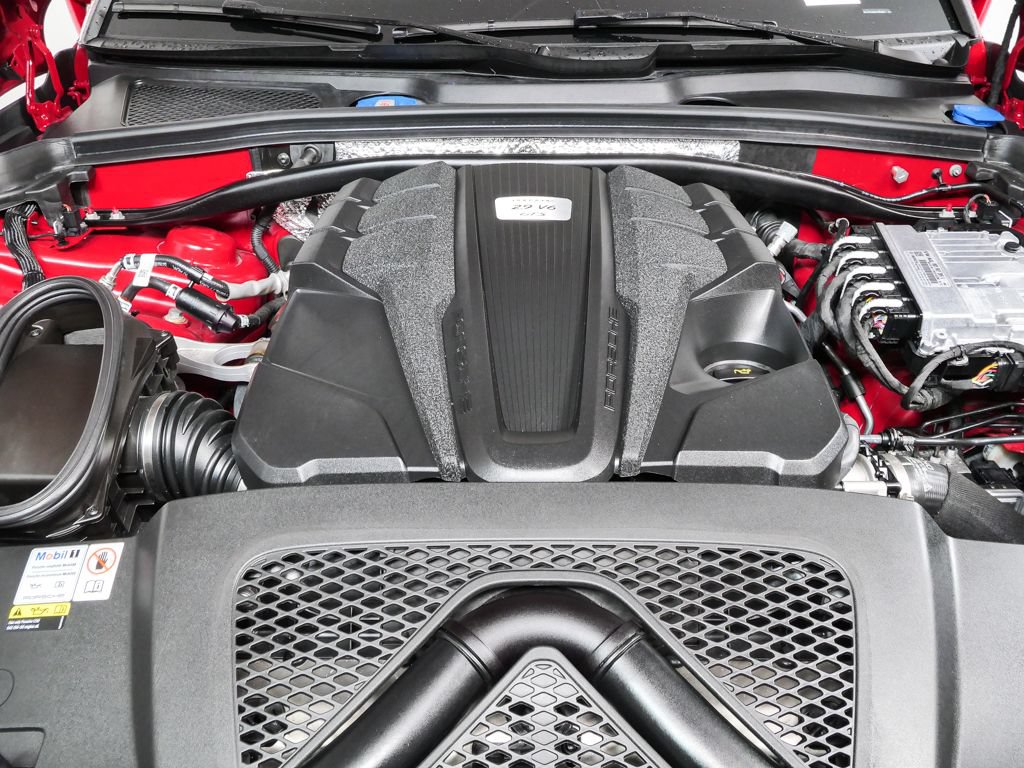 Used 2022 Porsche Macan GTS AWD/4WD image 35