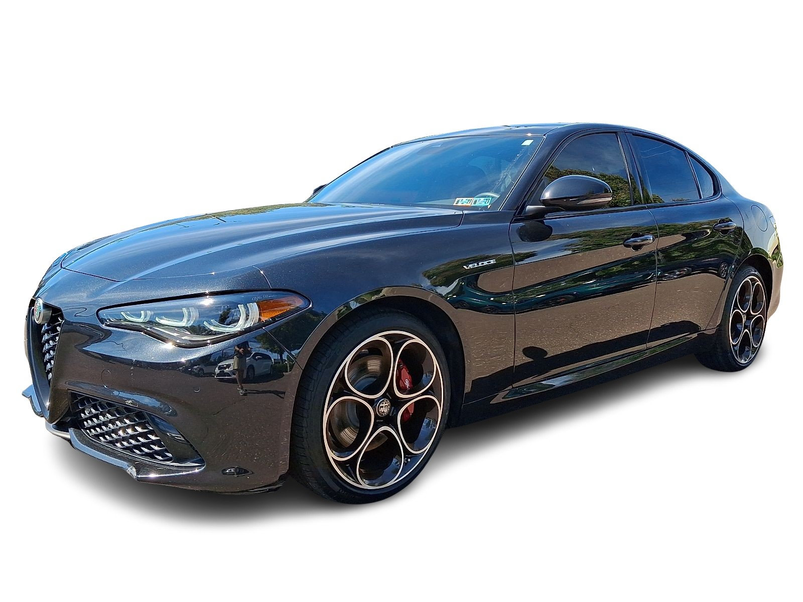 Used 2024 Alfa Romeo Giulia Veloce AWD/4WD image 3