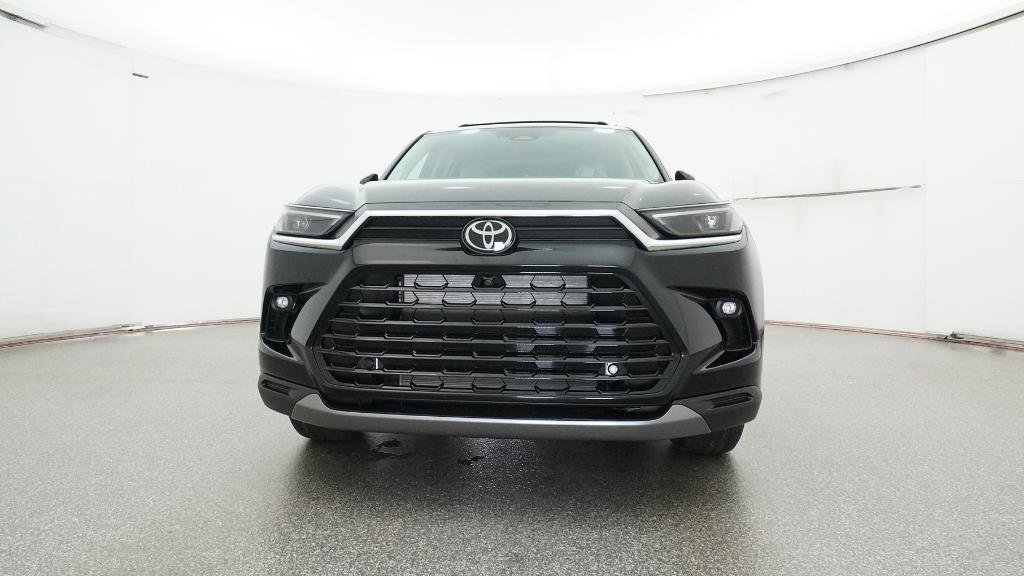 New 2026 Toyota Grand Highlander Limited image 2