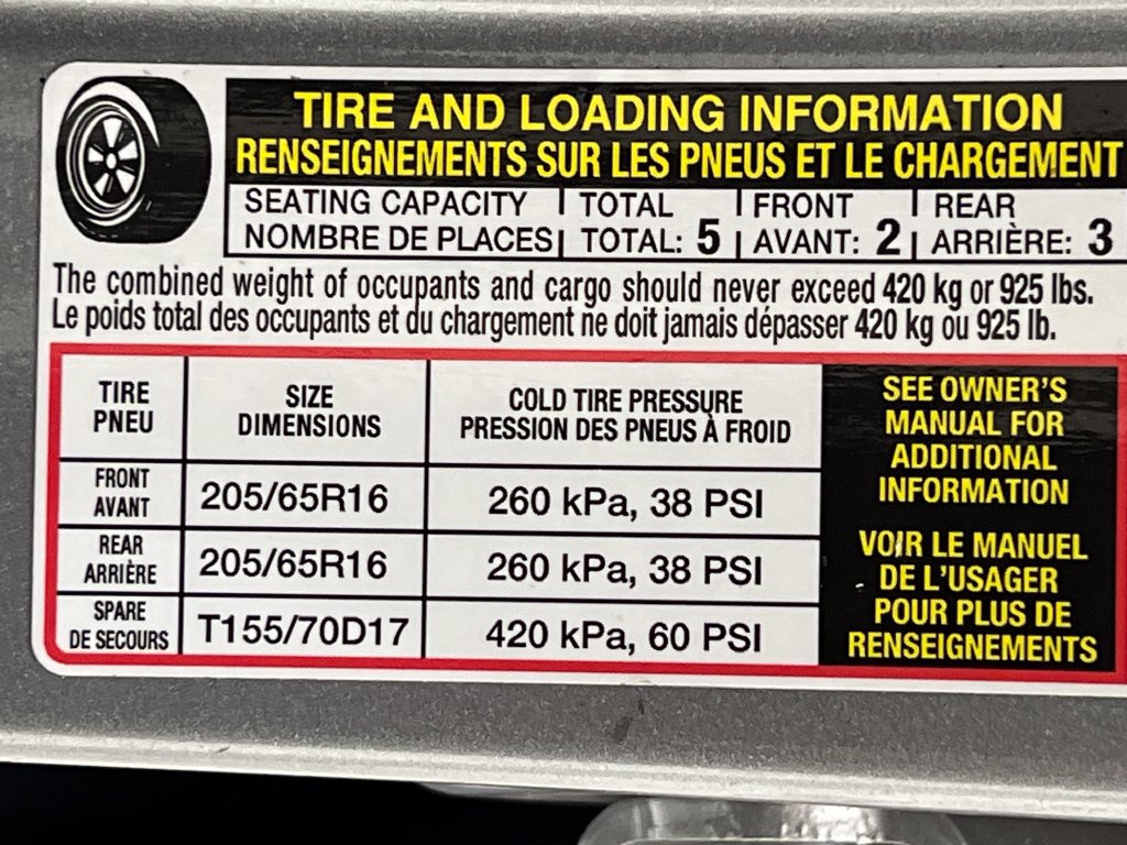 Used 2025 Toyota Camry LE FWD image 70
