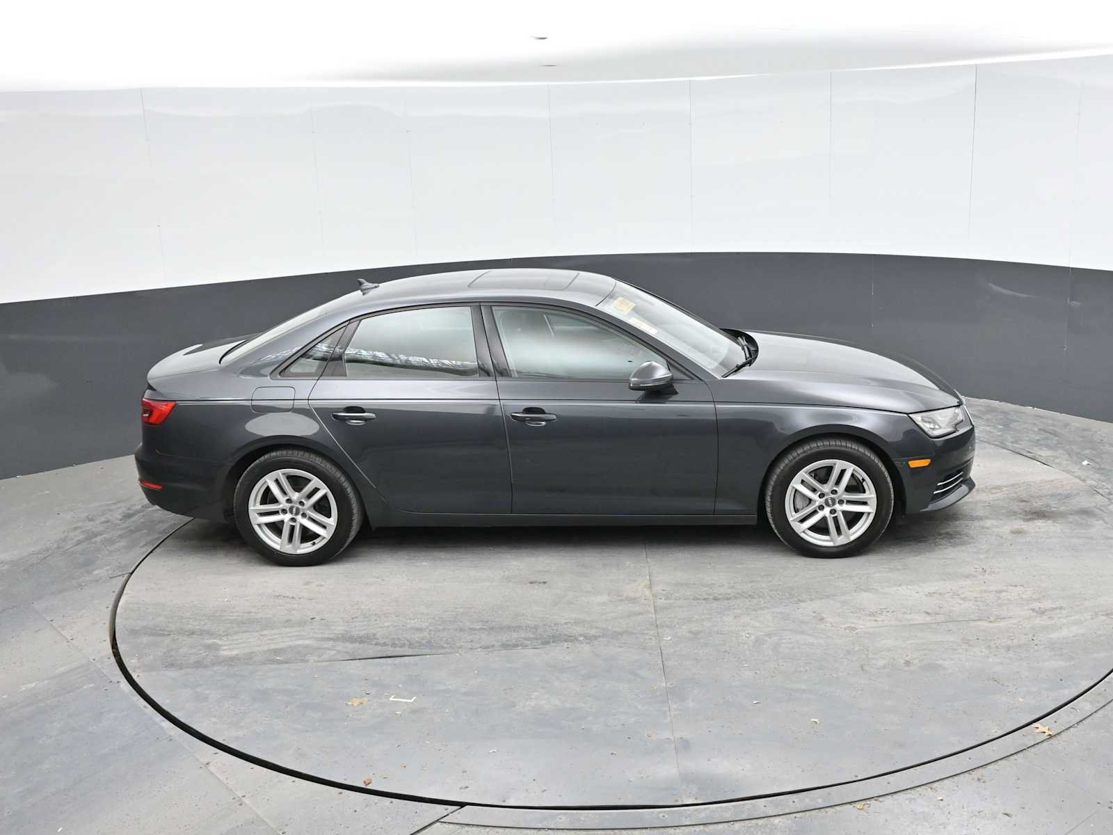 Used 2017 Audi A4 2.0T Premium FWD image 20