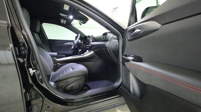 Used 2024 Dodge Hornet GT w/ Cold Weather Group image 10