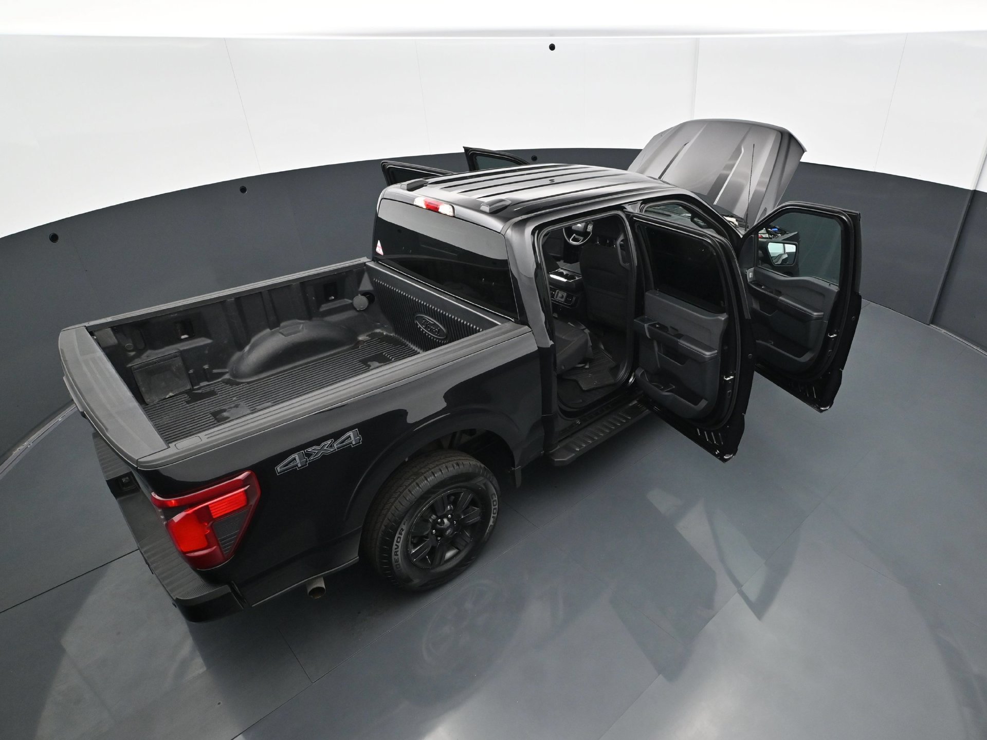 Used 2025 Ford F150 STX w/ STX Black Appearance Package AWD/4WD image 39