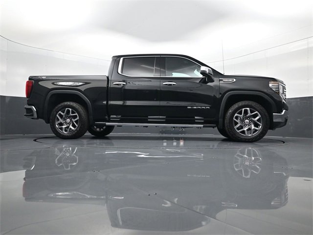 Used 2023 GMC Sierra 1500 SLT w/ SLT Premium Package image 24