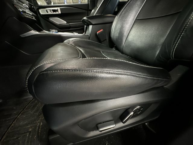 Certified 2020 Ford Explorer ST w/ Premium Technology Package AWD/4WD image 18