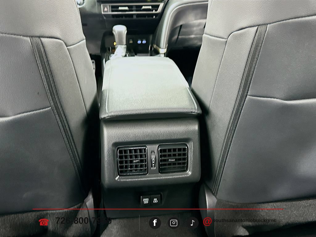 Used 2025 Toyota Camry XSE FWD image 27
