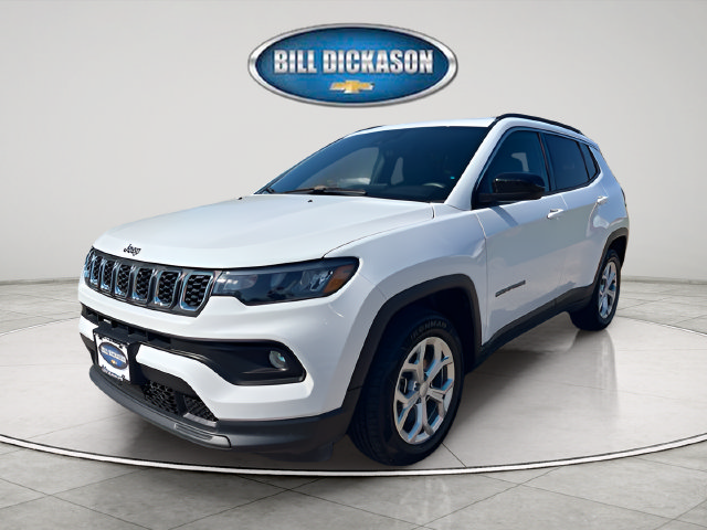Used 2024 Jeep Compass Latitude AWD/4WD image 3