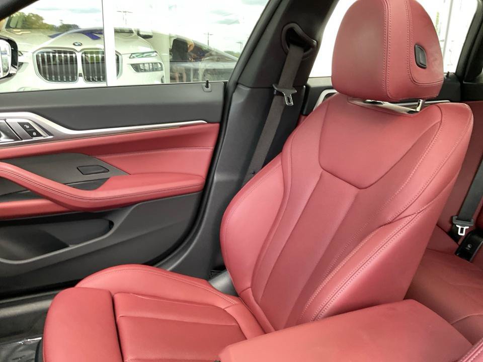 Used 2023 BMW i4 eDrive40 RWD image 28