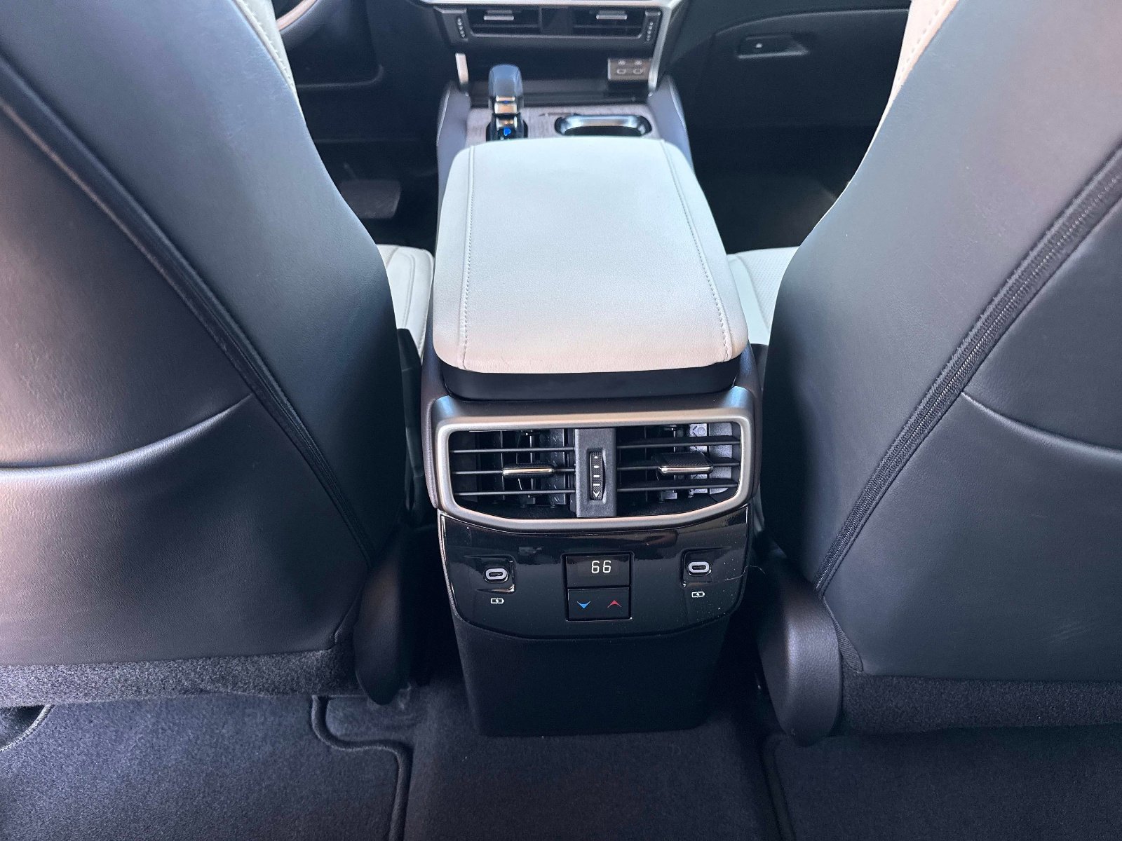 Certified 2024 Lexus RX 350 Premium Plus w/ Convenience Package AWD/4WD image 17
