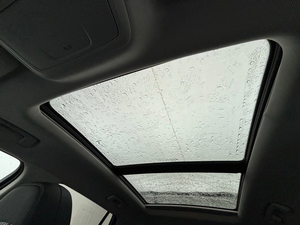 New 2026 GMC Terrain Denali image 4