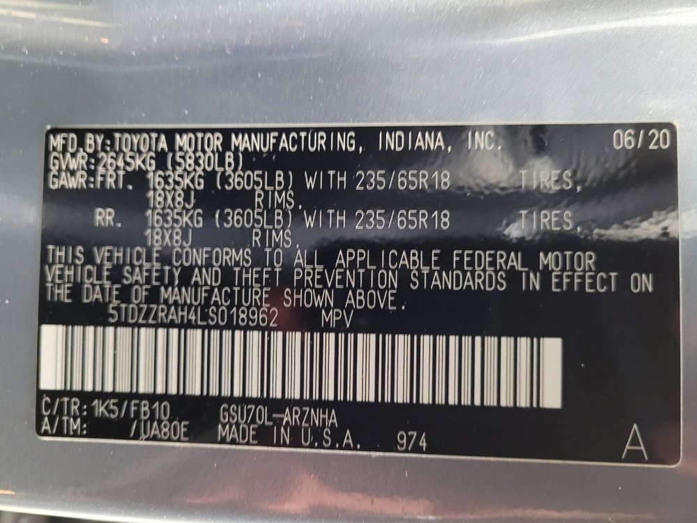 Used 2020 Toyota Highlander LE FWD image 33