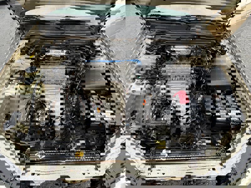 Used 2001 Toyota Solara SE image 10