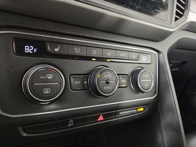 Used 2020 Volkswagen Atlas Cross Sport SE image 19