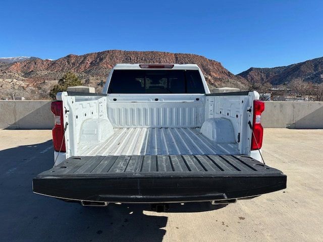 Used 2023 Chevrolet Silverado 1500 LT Trail Boss w/ Convenience Package II image 8