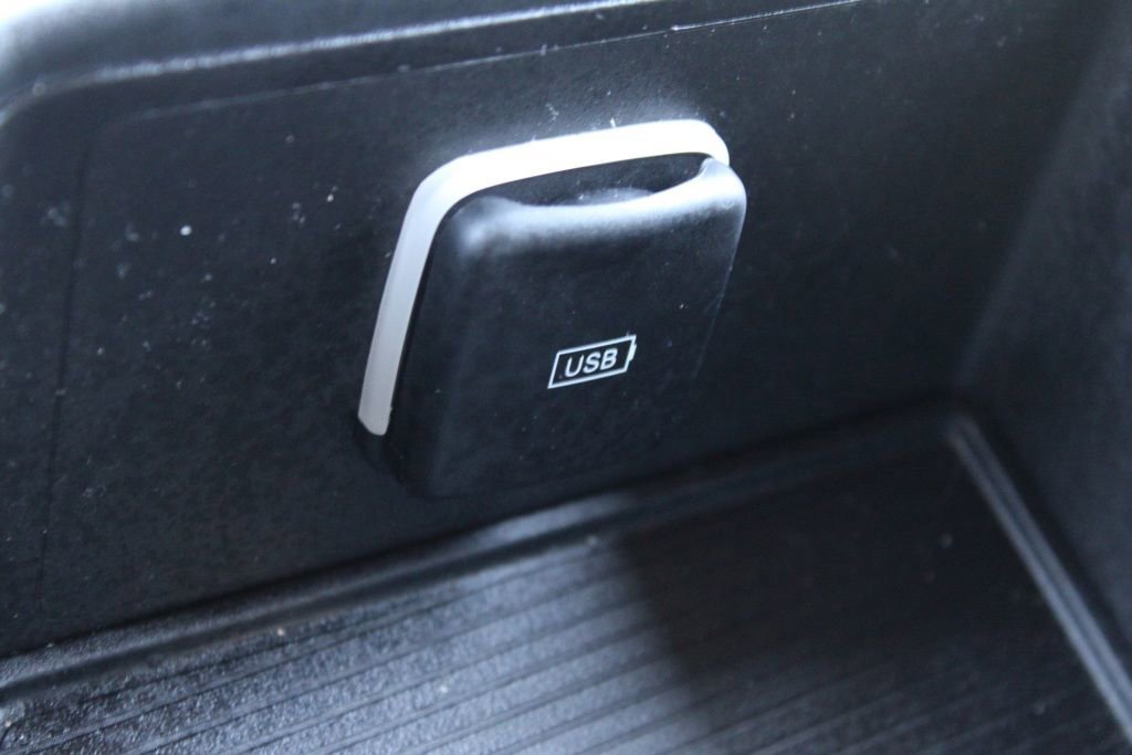 Used 2024 RAM 2500 Big Horn w/ Bed Utility Group image 39