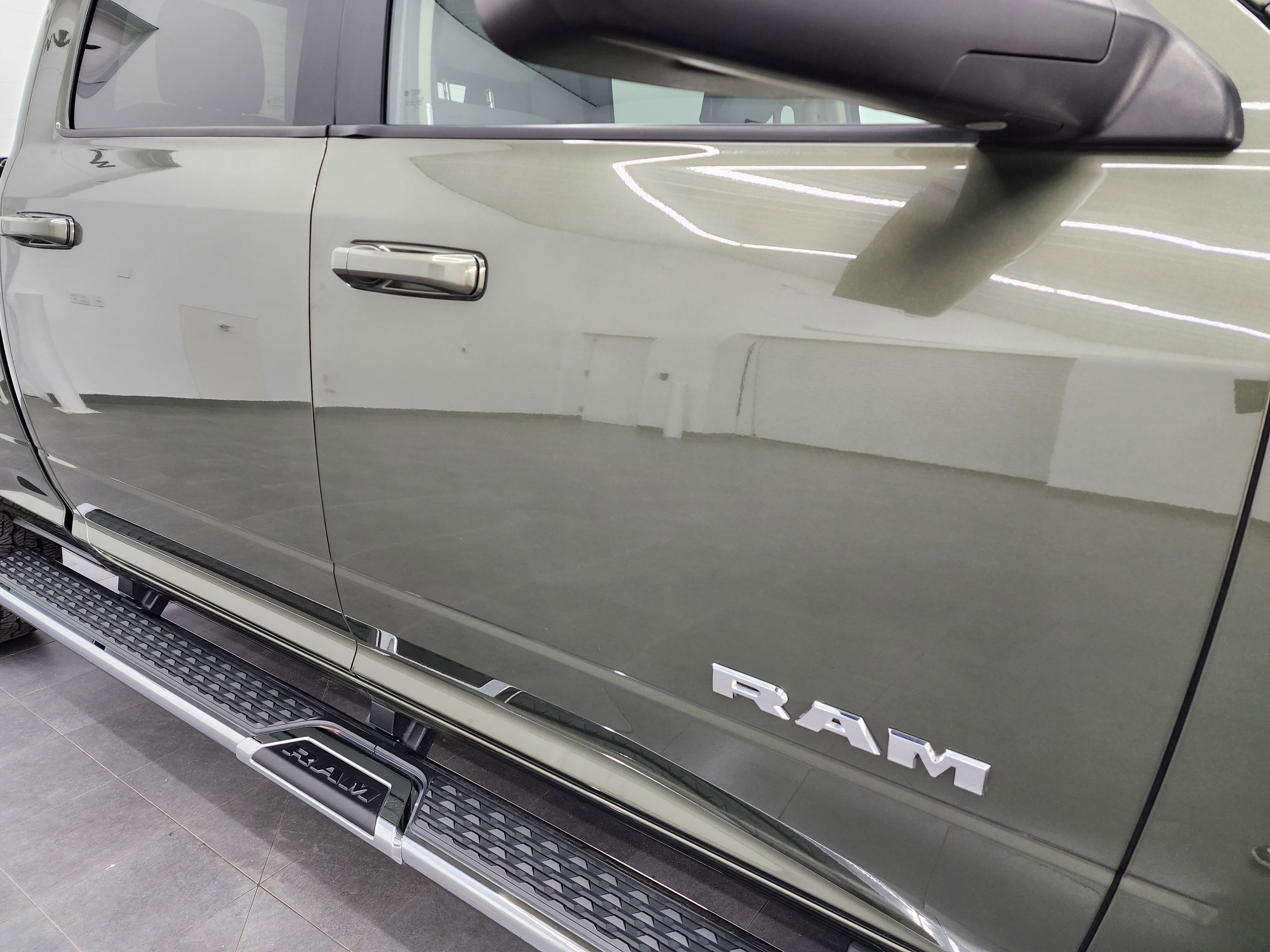 Used 2020 RAM 2500 Big Horn w/ Level 2 Equipment Group image 23