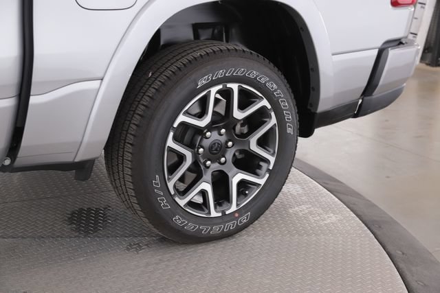 Used 2025 RAM 1500 Laramie w/ Sport Appearance Package AWD/4WD image 15