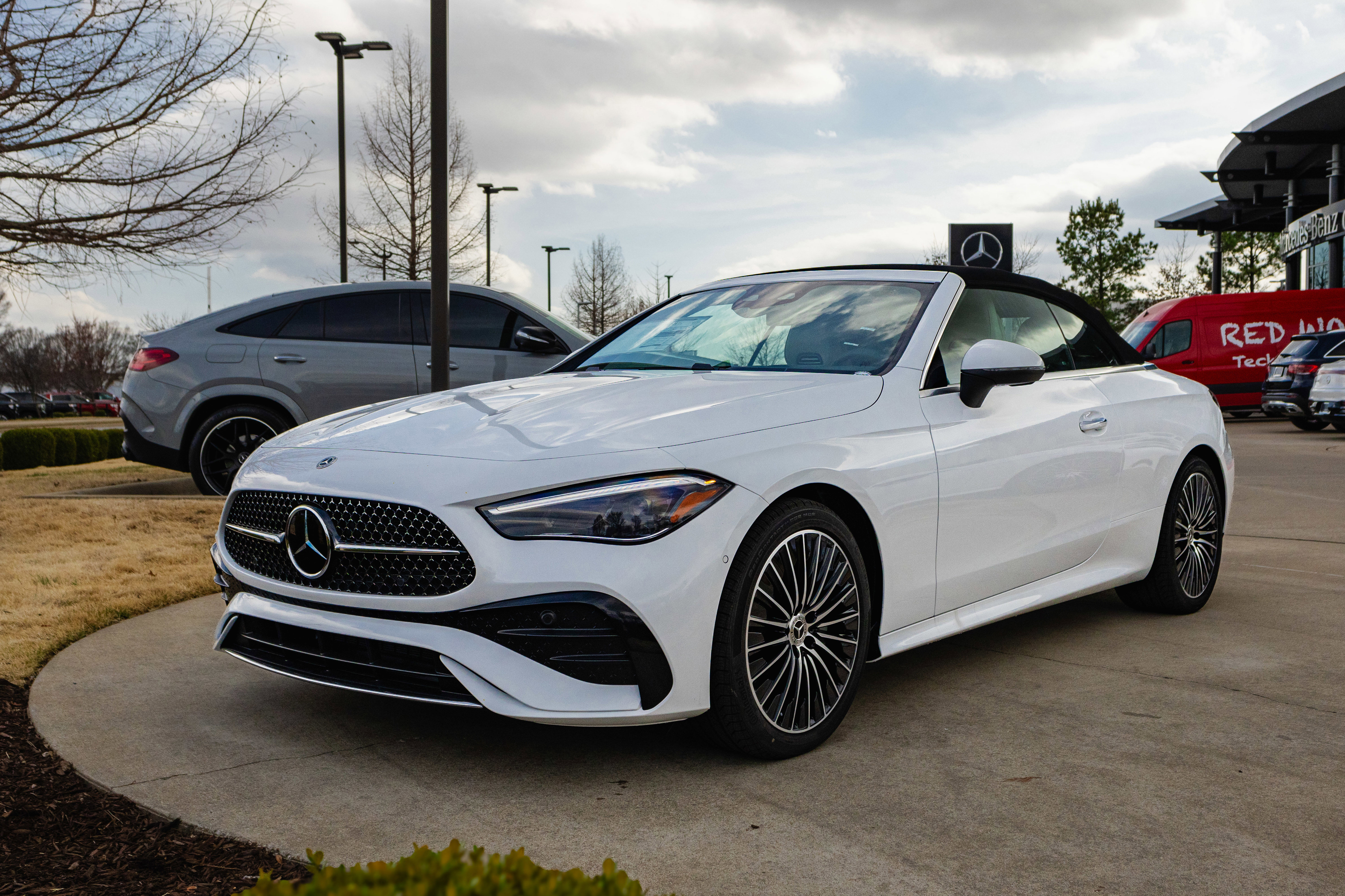 New 2026 Mercedes-Benz CLE 300 4MATIC Cabriolet image 4