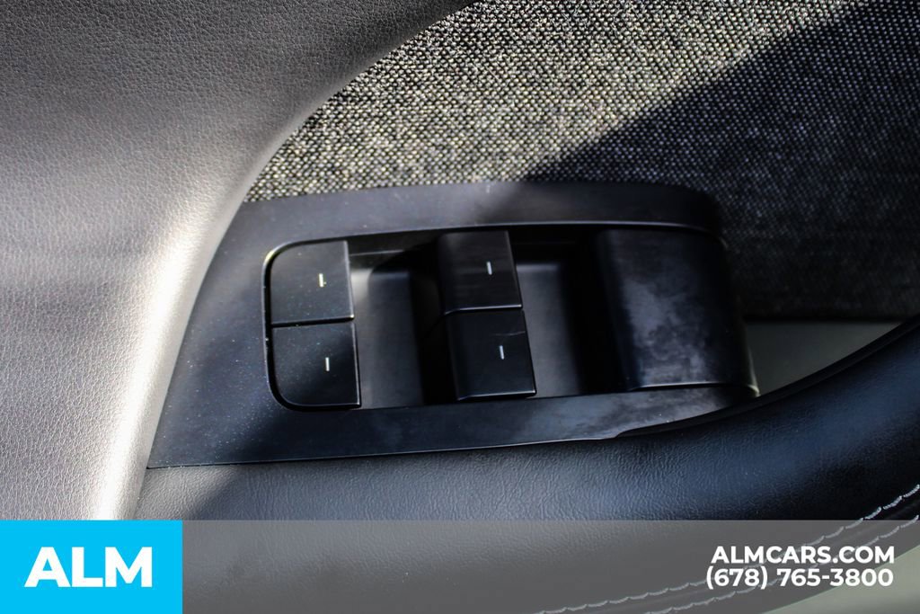 Used 2024 Tesla Model X image 36