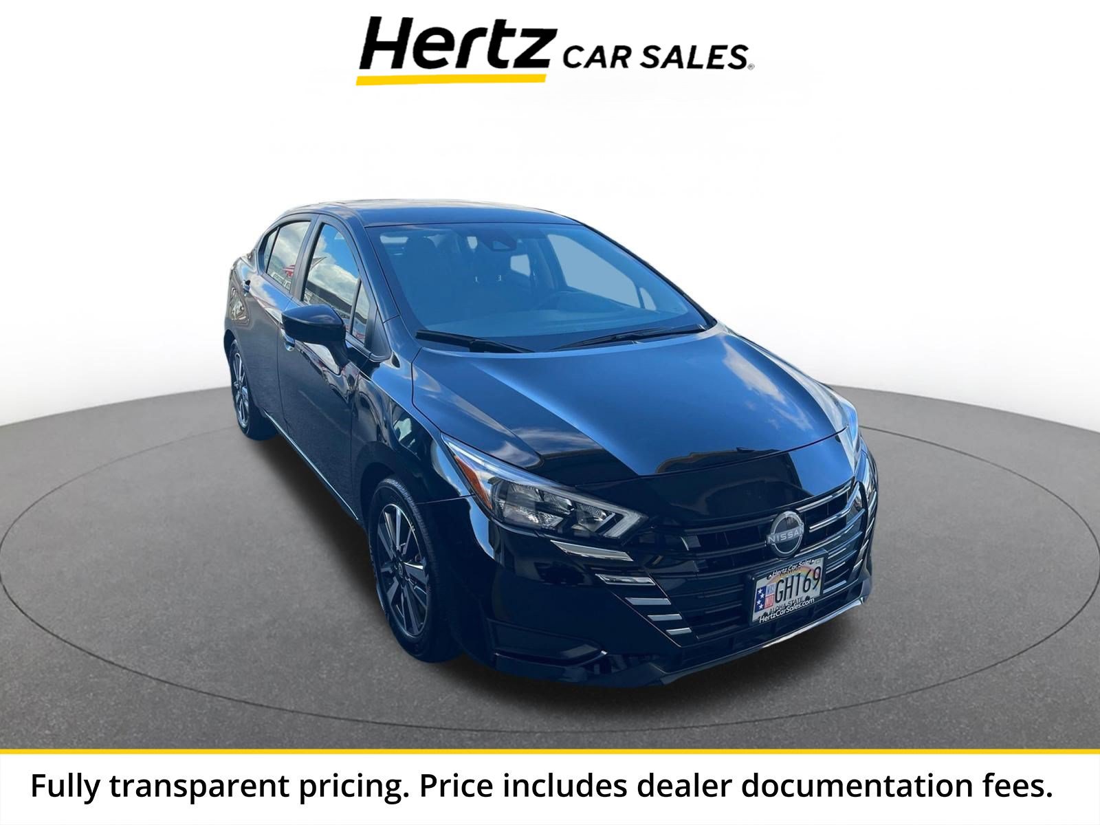 Used 2025 Nissan Versa SV FWD image 1