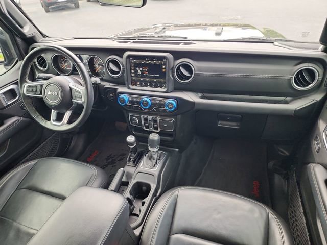 Used 2022 Jeep Wrangler Unlimited Sahara w/ Cold Weather Group AWD/4WD image 14