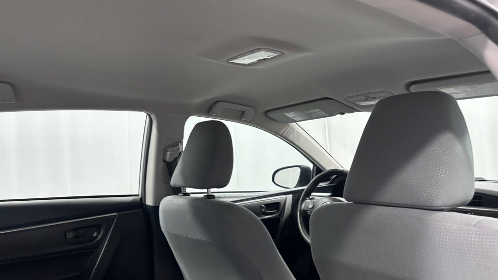 Used 2015 Toyota Corolla L FWD image 25