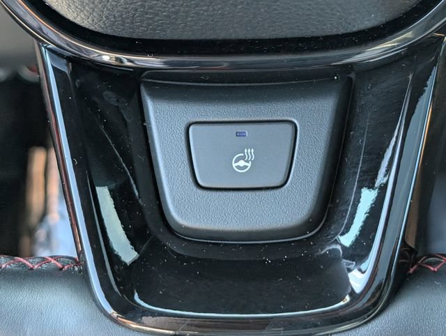 Used 2025 Honda Pilot Black Edition image 26