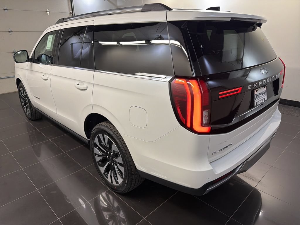 New 2026 Ford Expedition Platinum w/ Driver's Package AWD/4WD image 4