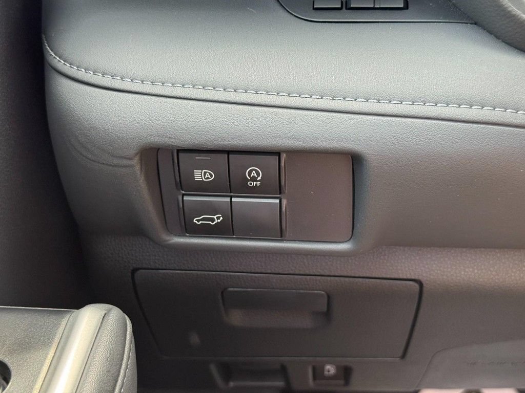 Used 2026 Toyota Highlander XLE AWD/4WD image 26