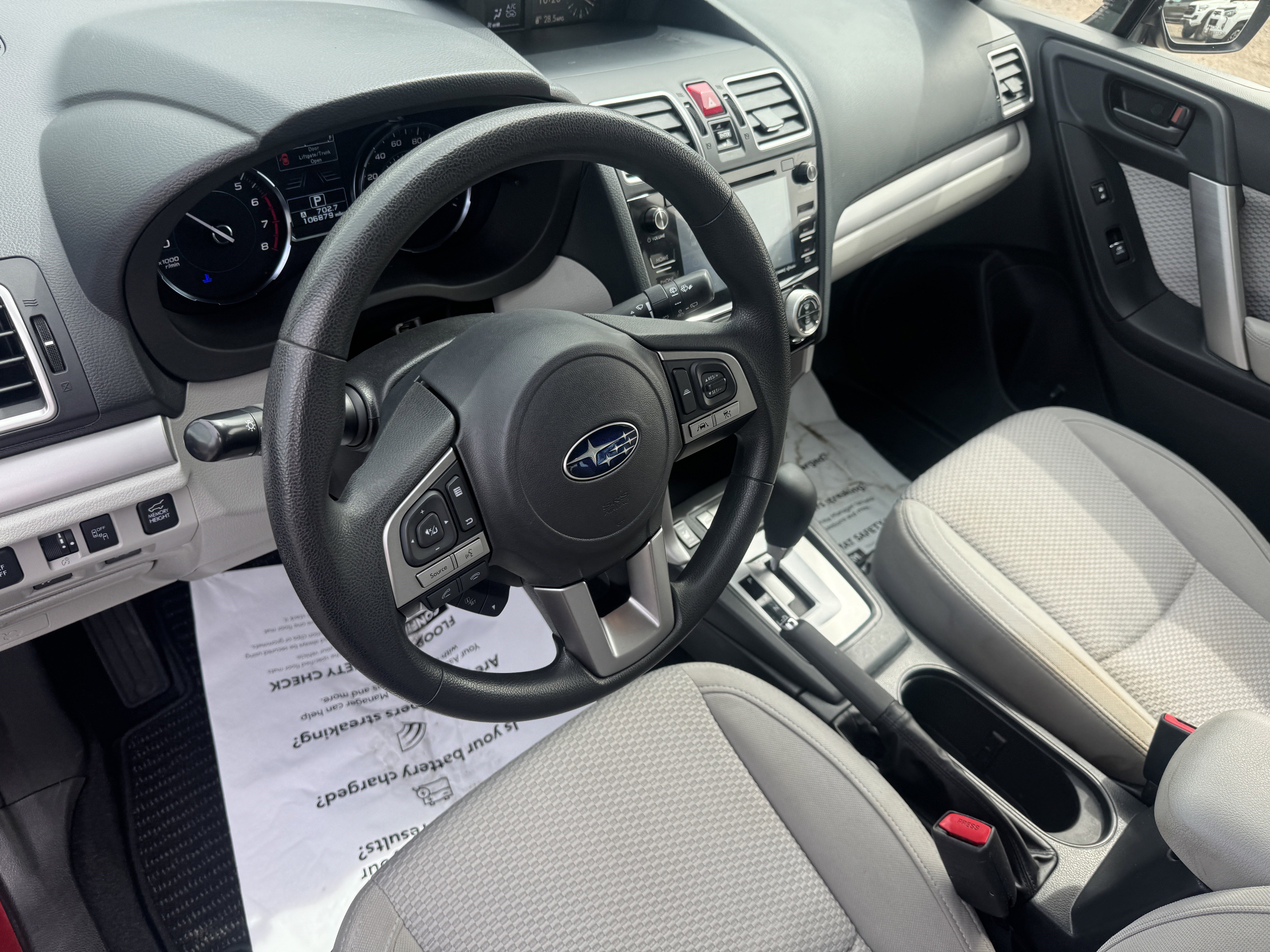 Used 2017 Subaru Forester 2.5i Premium AWD/4WD image 18