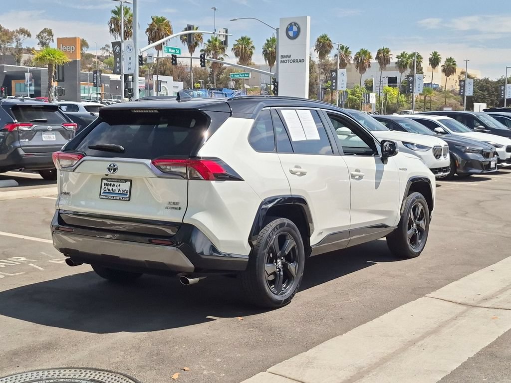 Used 2020 Toyota RAV4 XSE w/ Carpet Mat Package AWD/4WD image 6