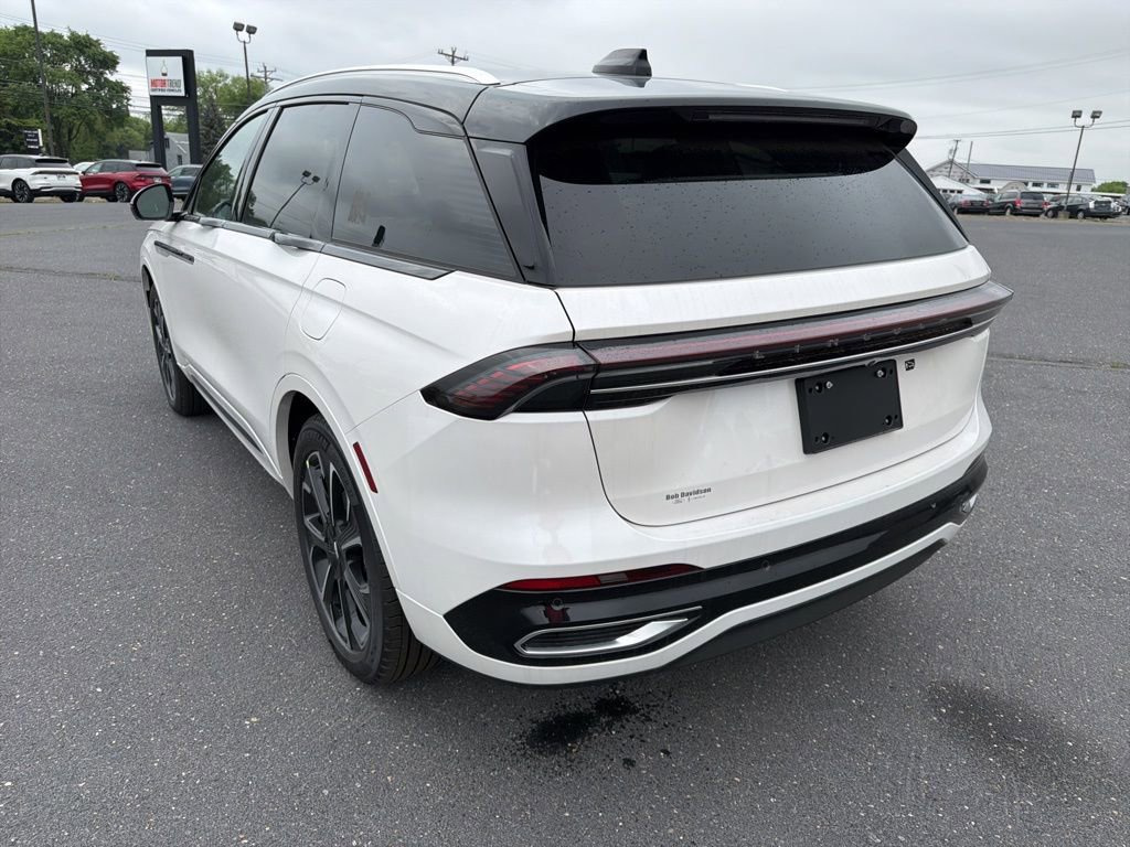 New 2026 Lincoln Nautilus Reserve AWD/4WD image 3