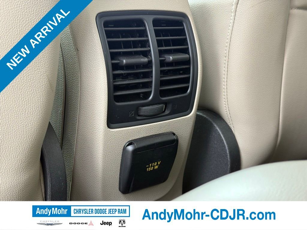 Used 2017 Ford Escape Titanium w/ Equipment Group 301A image 31