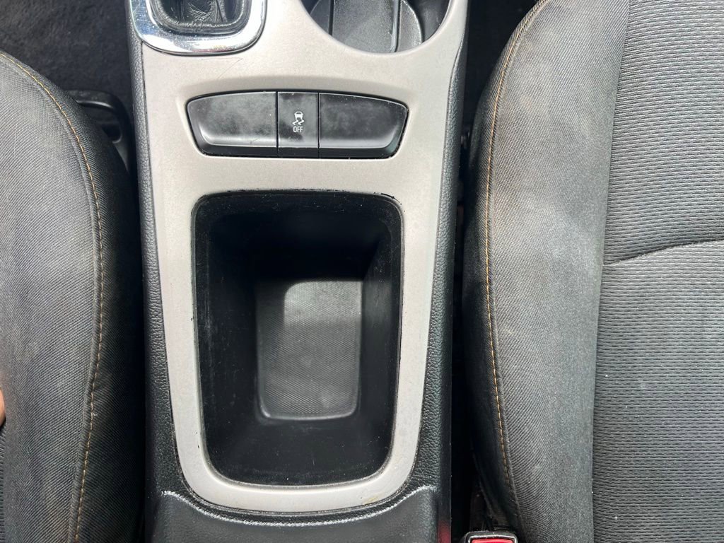 Used 2018 Chevrolet Cruze LS FWD image 28