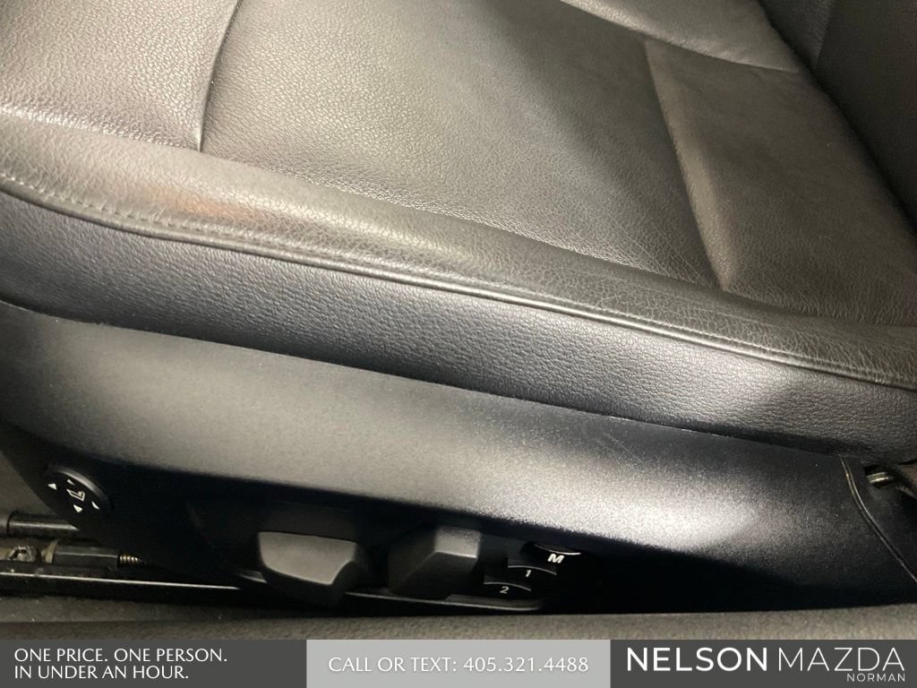 Used 2011 BMW Z4 sDrive35i RWD image 19