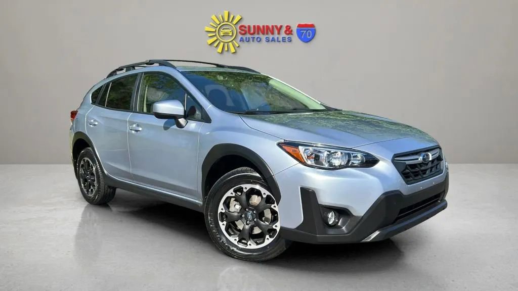 Used 2023 Subaru Crosstrek 2.0i Premium image 1