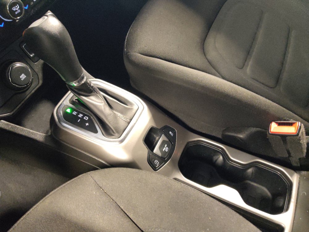 Used 2022 Jeep Renegade Latitude AWD/4WD image 26
