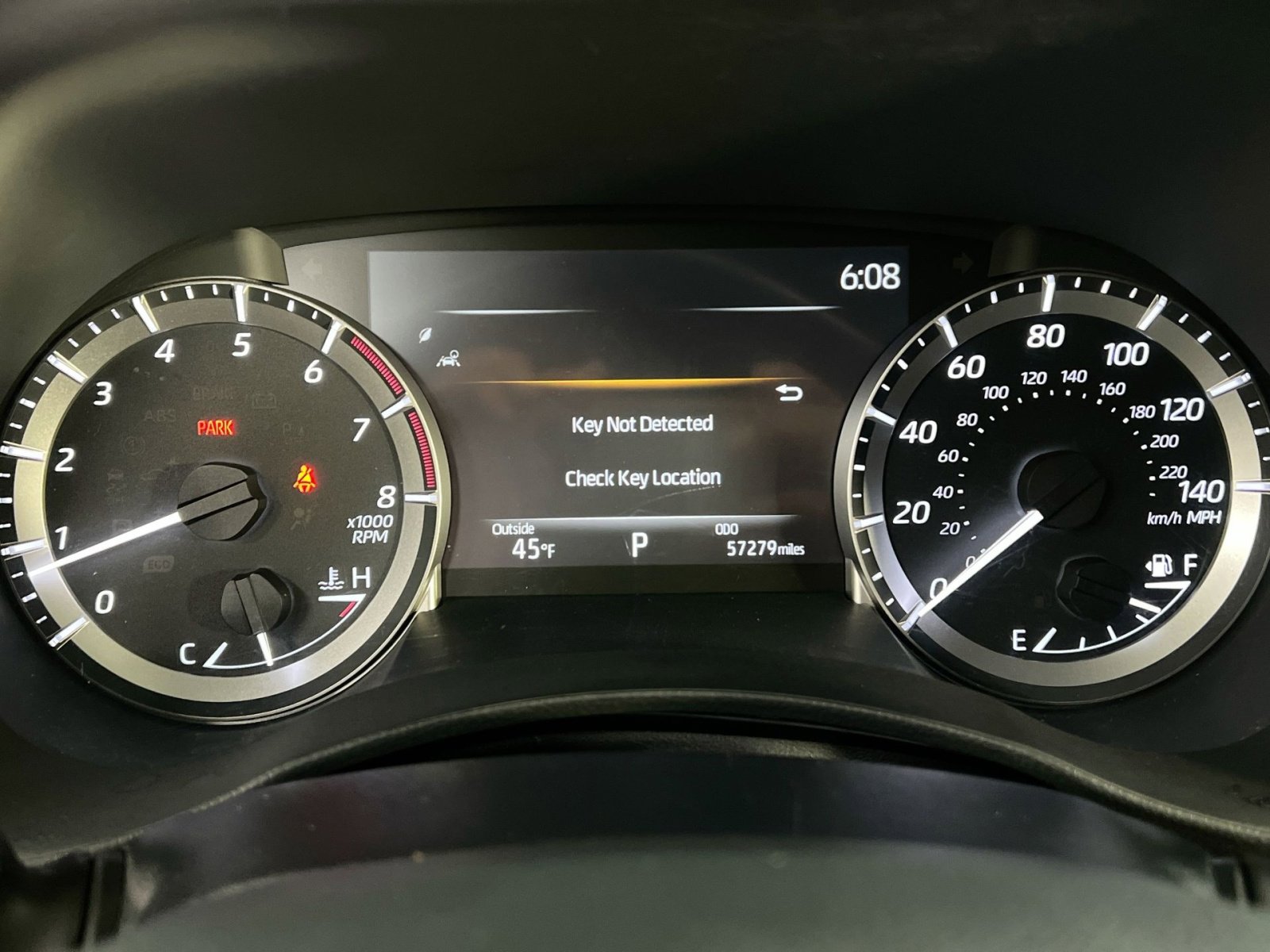 Used 2023 Toyota Highlander LE image 21