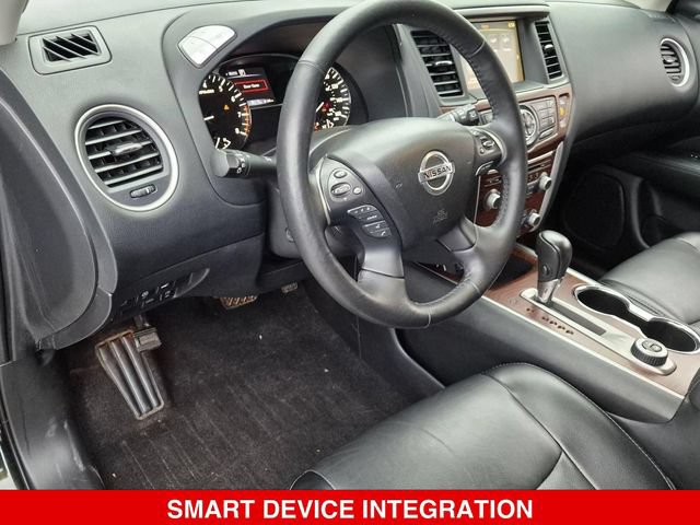 Used 2020 Nissan Pathfinder Platinum AWD/4WD image 16