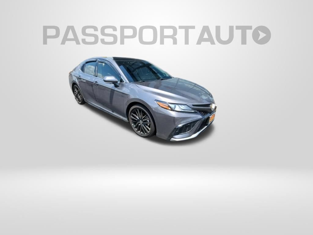 Used 2023 Toyota Camry XSE w/ Navigation Package FWD image 5